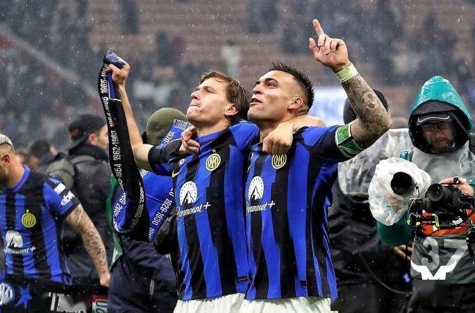 生涯总进球173！另类的米兰德比，是时候拿劳塔罗来碰瓷舍甫琴科了